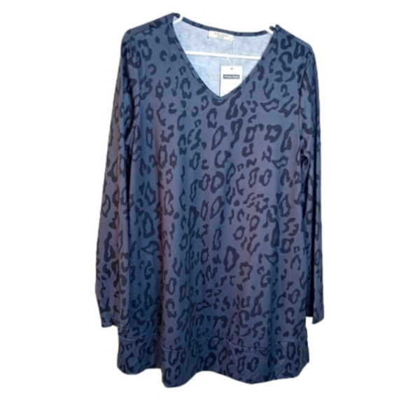 Maysoar tunic top With Pockets Leopard Print Long Sleeve V Neck Large NWT - Picture 1 of 11